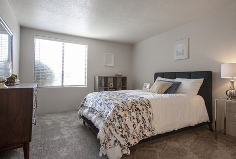 Bedroom at Villas Del Cielo Aprartments in Albuquerque New Mexico October 2020