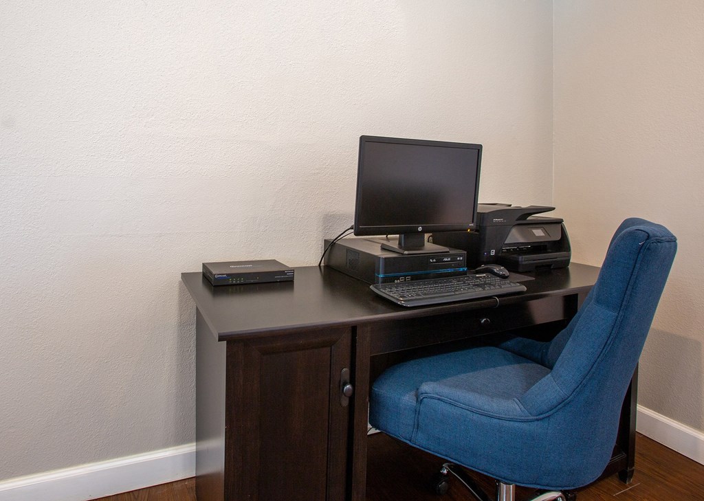 Business Center at Park Place Apartments in Las Cruces New Mexico