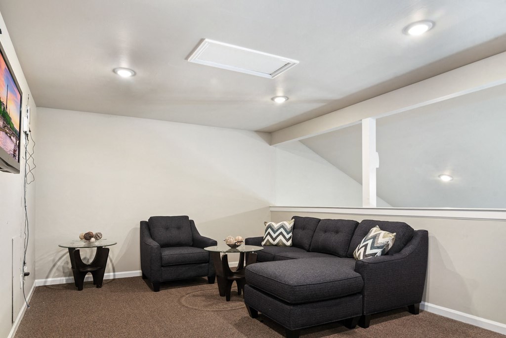 Clubhouse Lounge Area at Laurel Valley Apartments in Mount Juliet Tennessee March 2021