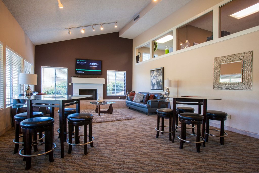 Clubhouse at Sunrise Ridge Apartments in Tucson AZ