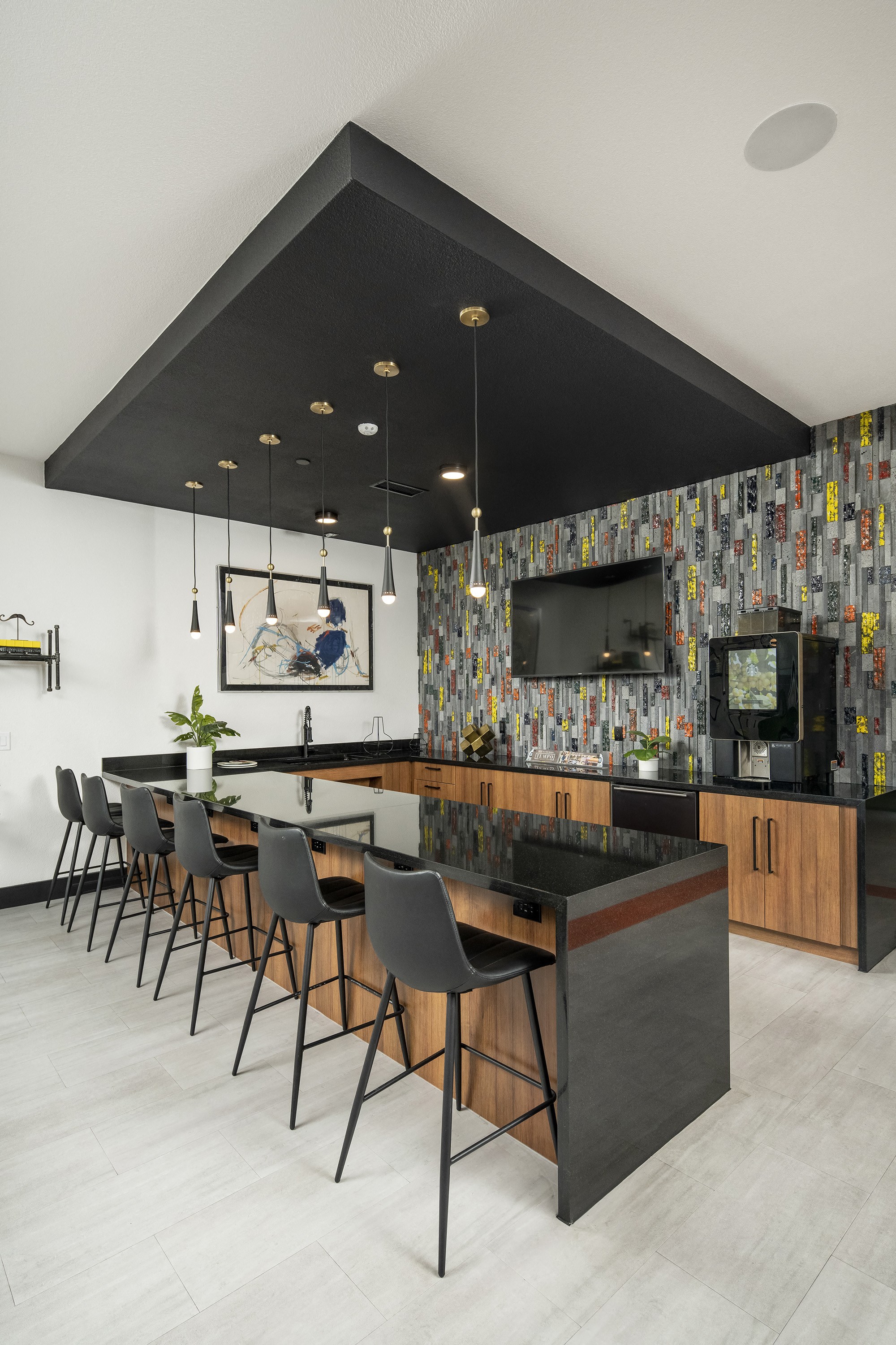 Tempo At McClintock Station