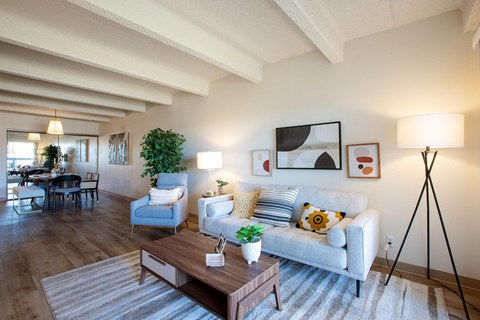 Common Area at Los Altos Towers Apartments in Albuquerque NM