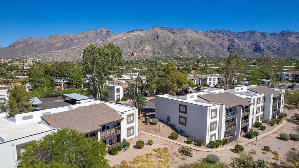 Community Exterior at Sunrise Ridge Apartments in Tucson AZ