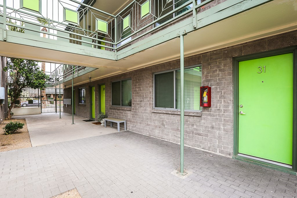 Community Quad at Carol Mary Apartments in Phoenix, AZ