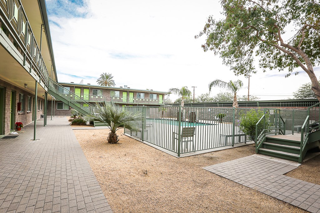 Community Quad at Carol Mary Apartments in Phoenix, AZ