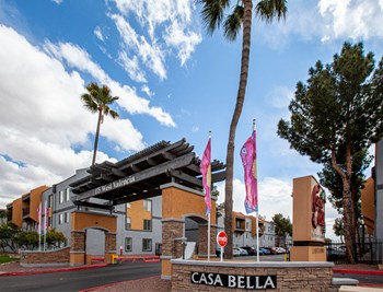 Community entrance at Casa Bella Apartments in Tucson AZ 4-2020 - Photo Gallery 75