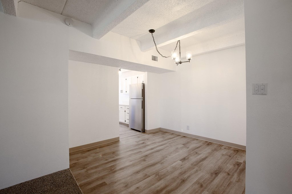 Dining Area at Los Altos Towers Apartments in Albuquerque NM