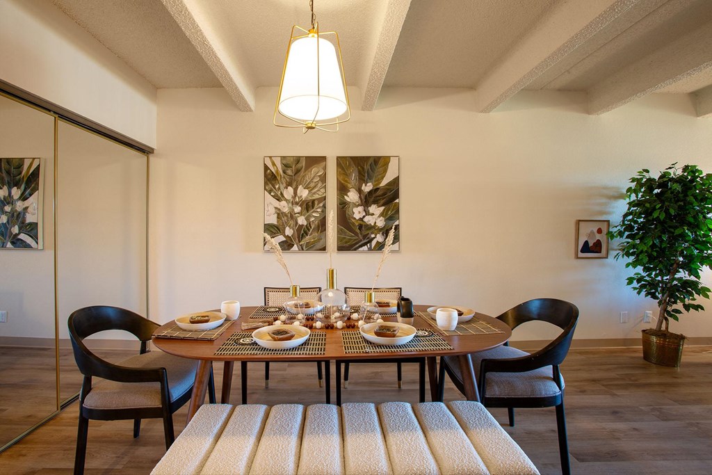 Dining Area at Los Altos Towers Apartments in Albuquerque NM