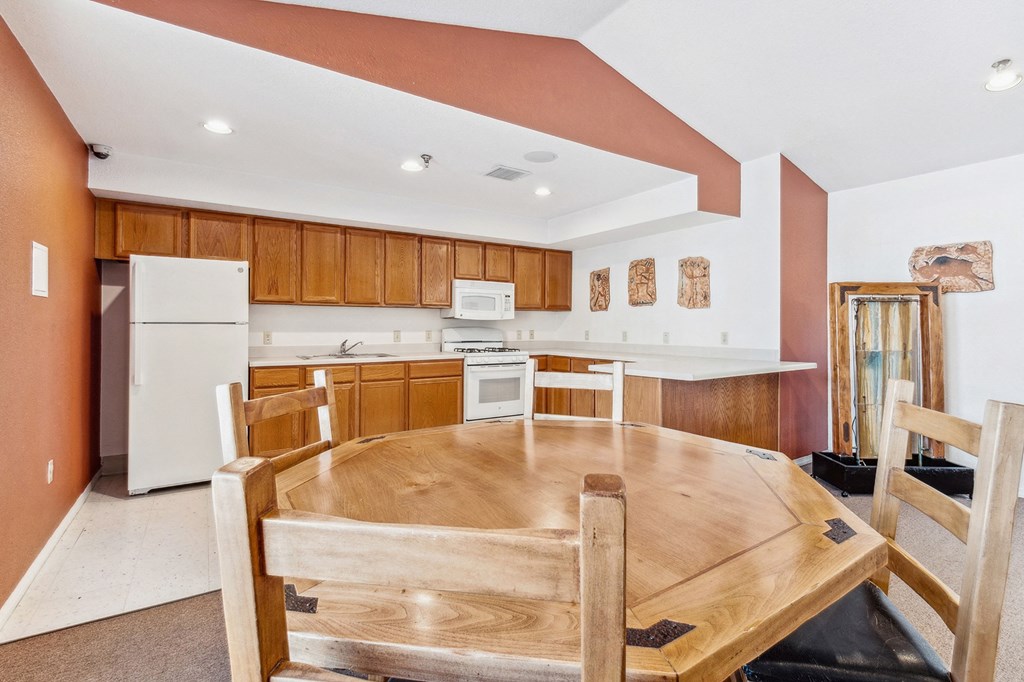 Dining and Kitchen at Pinehurst at Flagstaff in Flagstaff Arizona