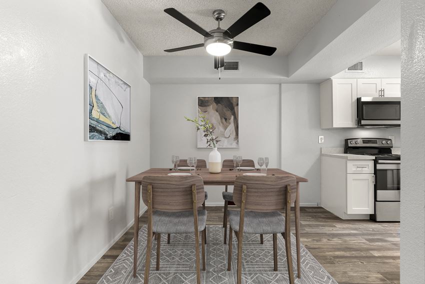 Dinning Room at Papago Crossing Apartments in Phoenix AZ 2021 - Photo Gallery