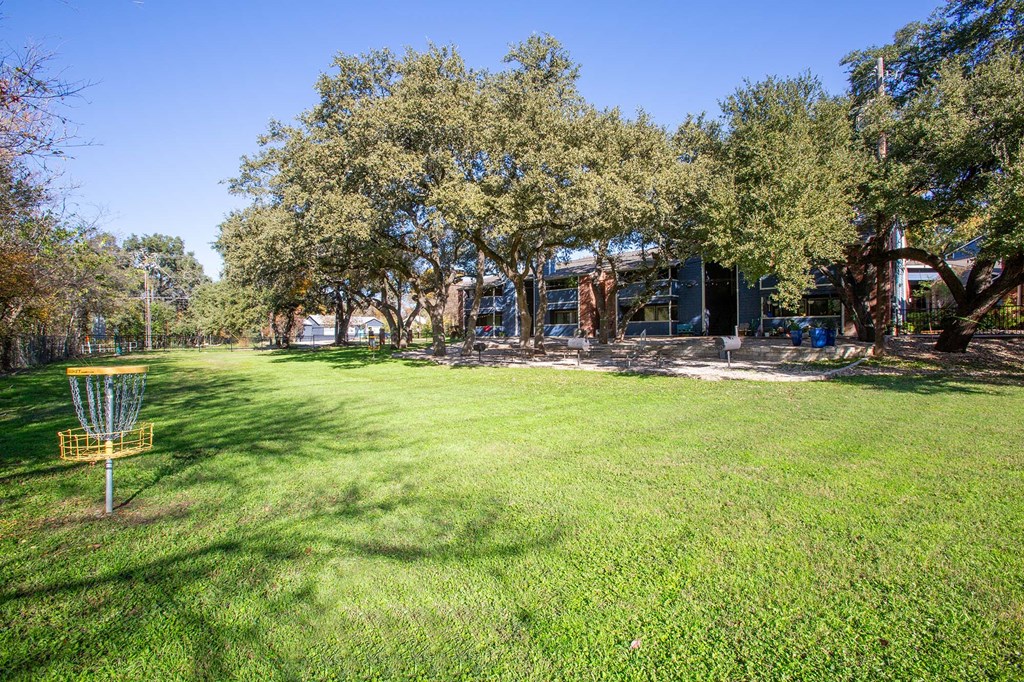 Disc Golf at Stony Creek Apartments in Austin Texas