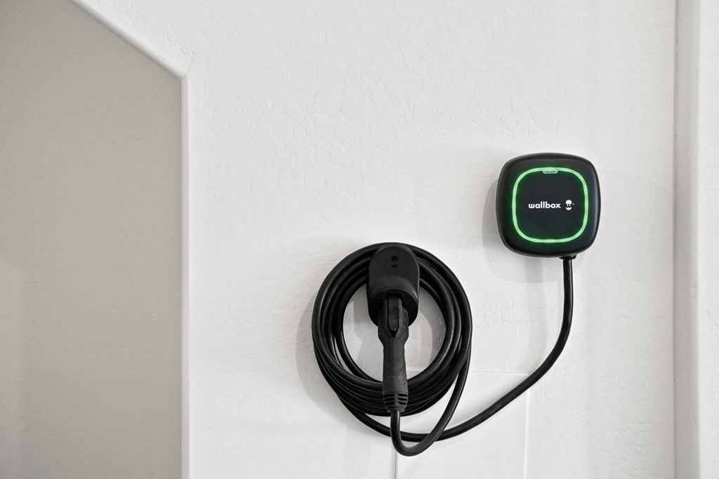 EV Charger at Haven Townhomes at P83 in Peoria Arizona