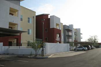 Exterior & Landscaping at Grandfamilies Place in Phoenix, AZ - Photo Gallery 6