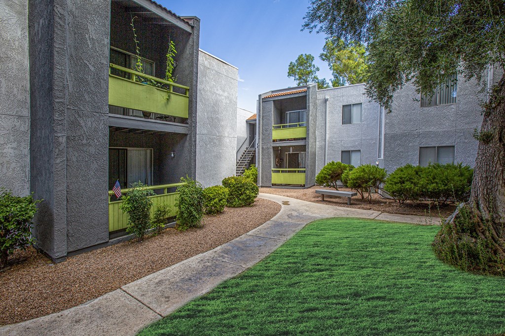 Exterior and landscaping at Saguaro Villas Apartments in Tucson AZ September 2020