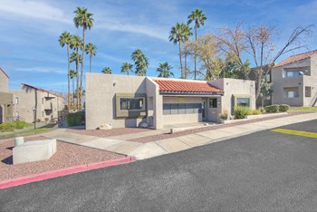 Exterior at Ten50 Apartments in Tucson AZ November 2020 - Photo Gallery 15