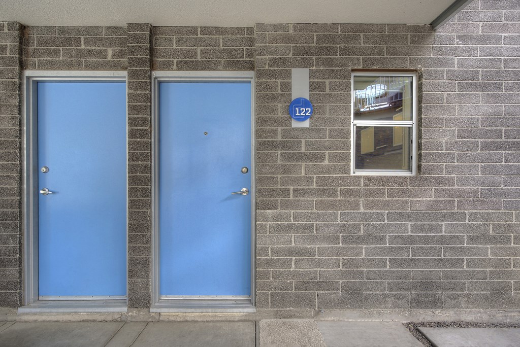 Exterior at The Regency Apartments in Tempe AZ Nov 2020 (3)