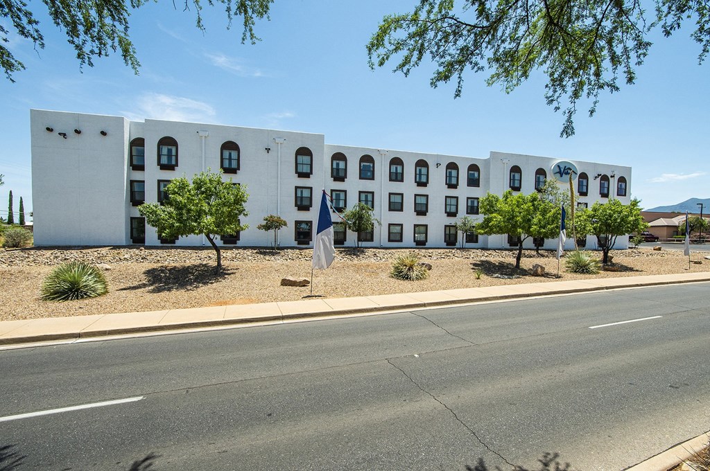 Exterior at The Vistas Apartments