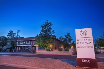 Exterior landscaping and signage at Williams at Gateway in Gilbert AZ - Photo Gallery 22