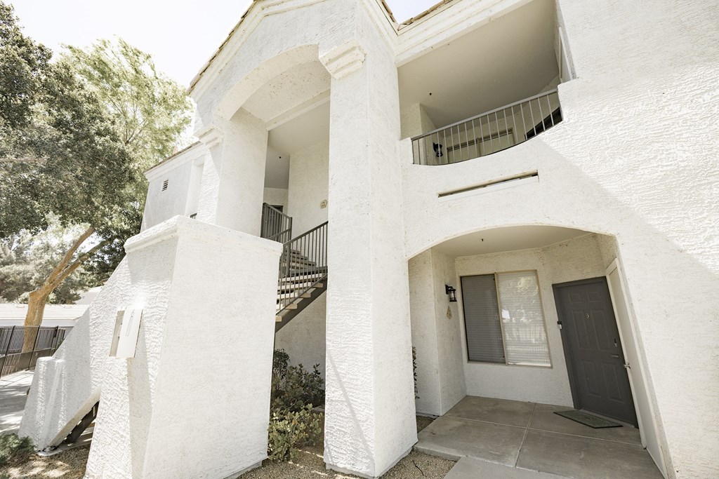 Exterior of Haven at Arrowhead Apartments in Glendale Arizona