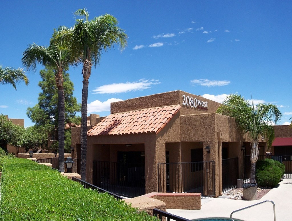 Exterior of La Lomita Apartments in Tucson Arizona 7 2021
