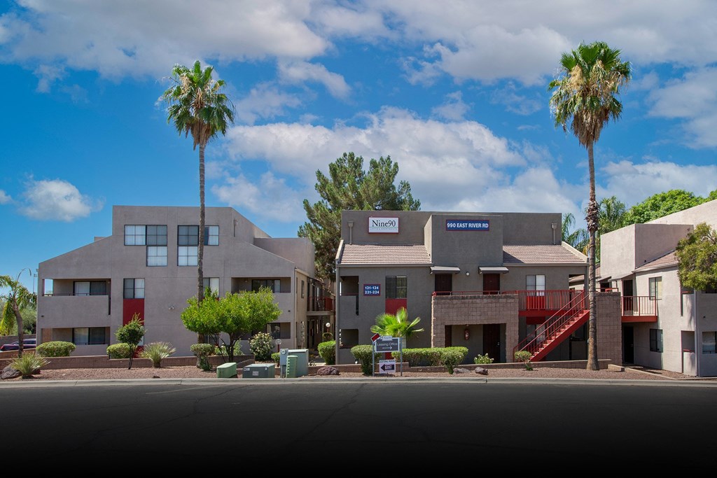 Exterior of Nine90 Apartments in Tucson Arizona