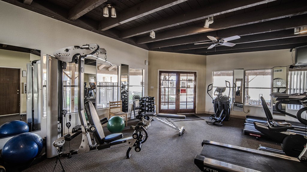 Fitness Center at La Primera at Green Valley Apartments