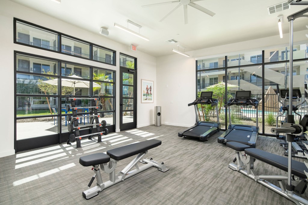Fitness Center at Streamliner 16th Apartments in Phoenix