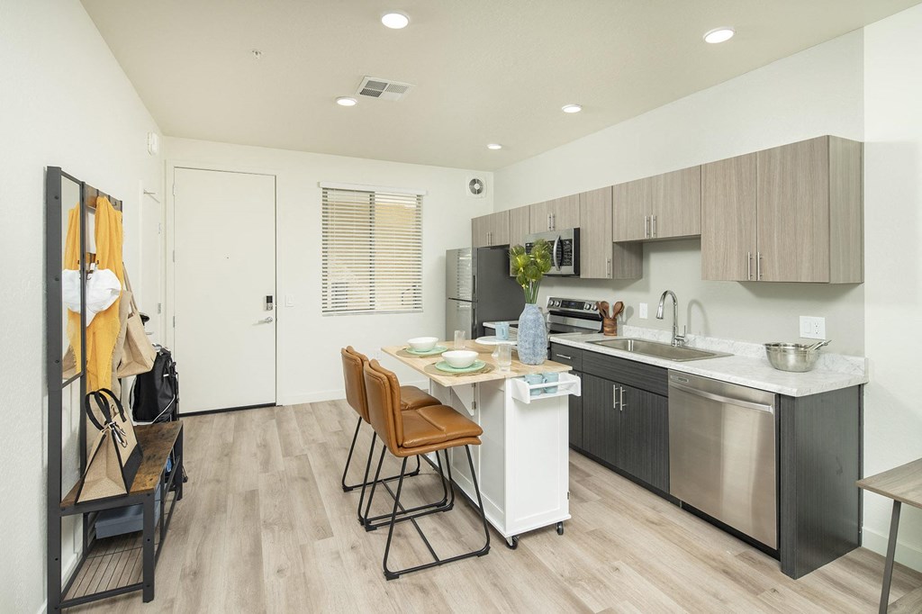 Full Kitchen at Cabana Bridges Apartments in Tucson Arizona