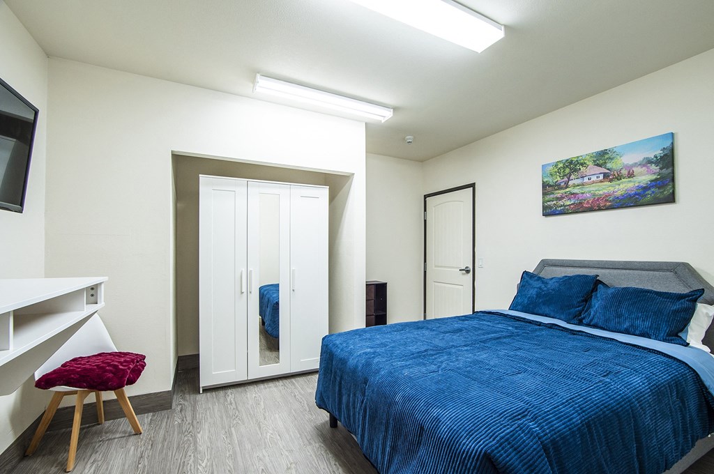 Furnished apartments at The Vistas Apartments