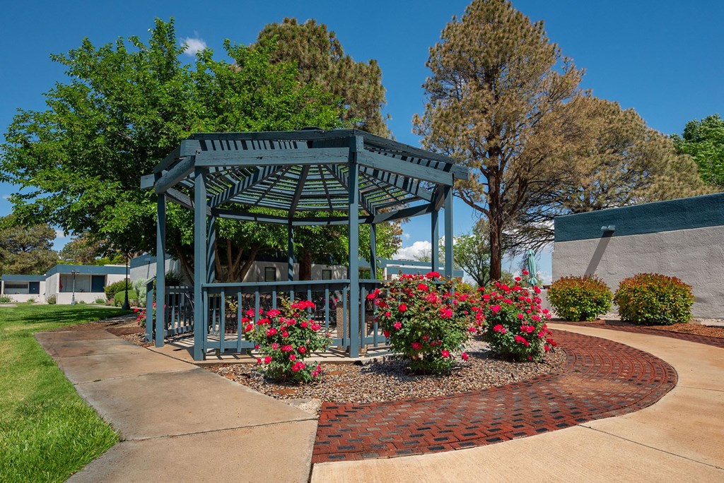 Gazebo at Blue Agave Villas Apartments
