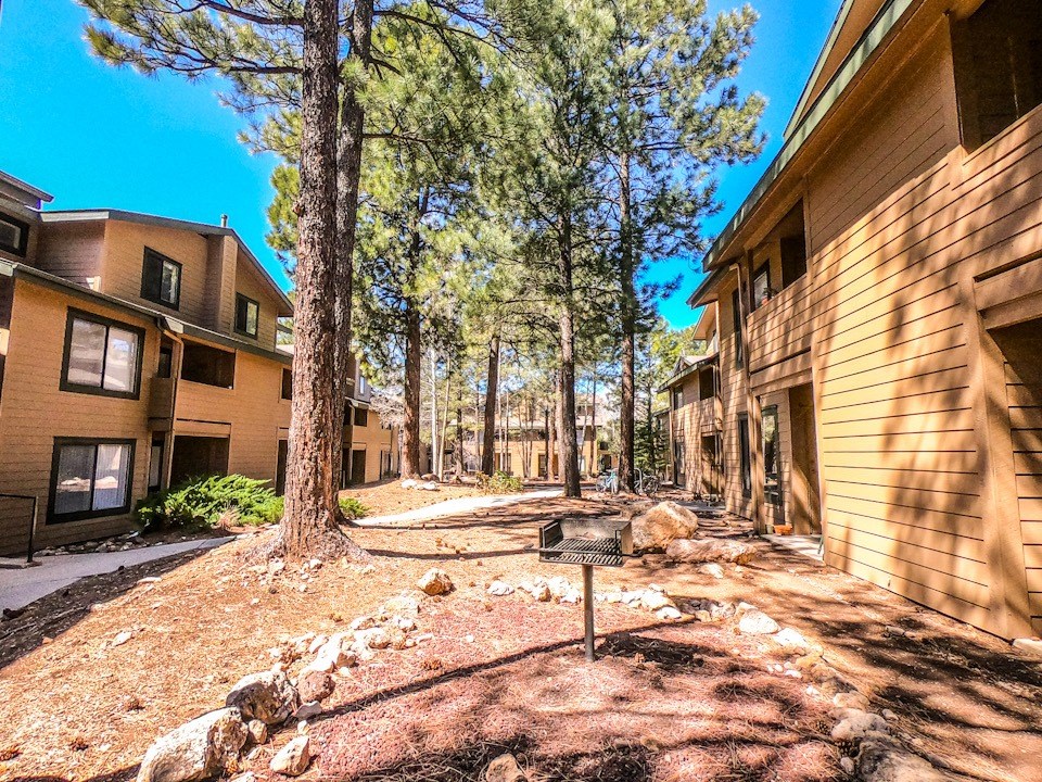 Grill at University West Apartments in Flagstaff AZ 2021