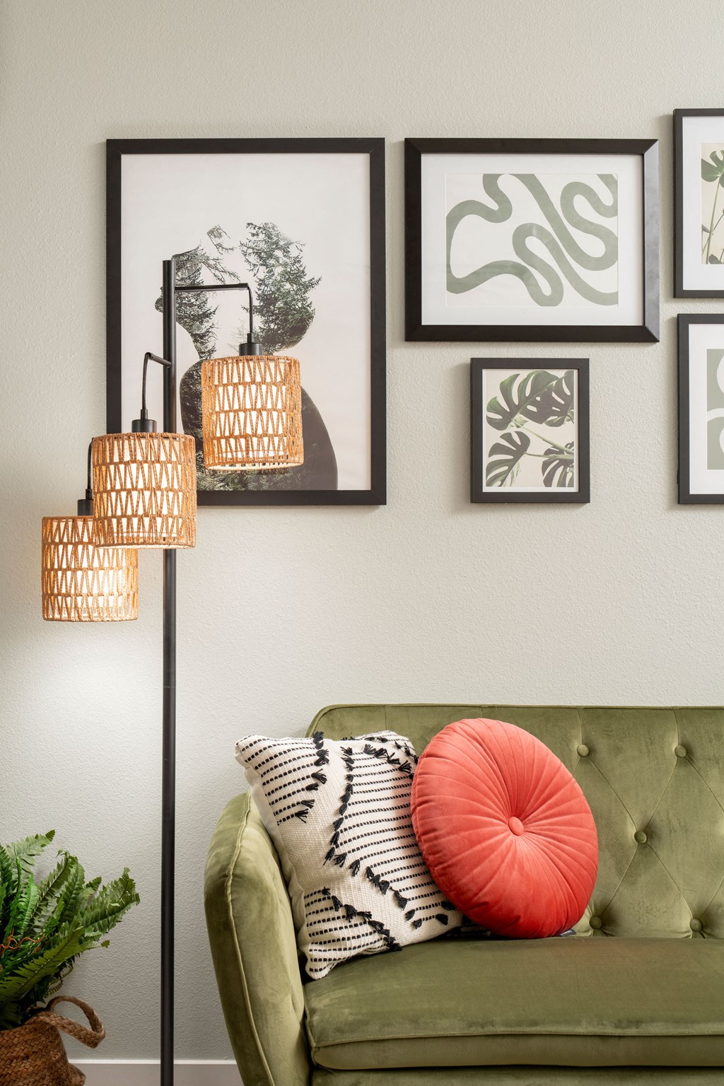 Home interior at Streamliner 16th Apartments in Phoenix Arizona