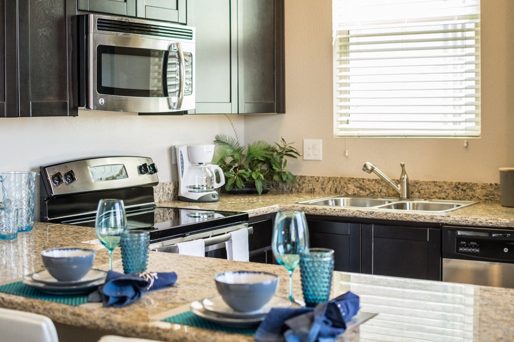 Kitchen & Dining Area (2 Bedroom) at Palm Valley Villas in Goodyear, AZ