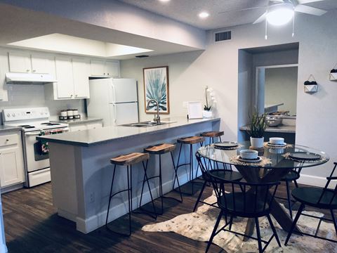 Kitchen and Dining Area at La Costa at Dobson Ranch Apartments