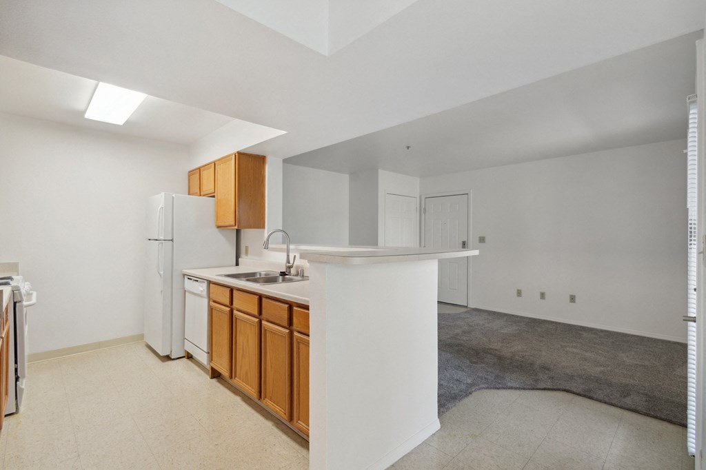 Kitchen and Dining Room at Pinehurst at Flagstaff in Flagstaff Arizona