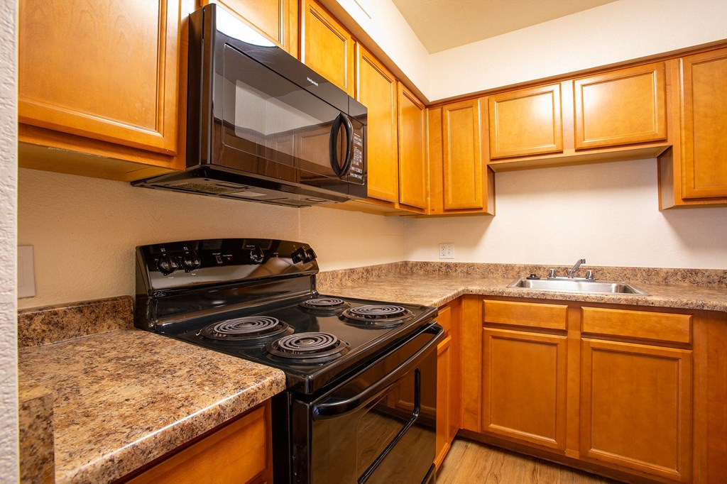 Kitchen applainces at Nine90 Apartments in Tucson Arizona