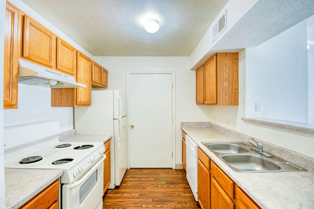 Kitchen at Four Hills Apartments in Las Cruces