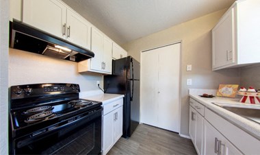 Kitchen at Mission Palms Apartments in Tucson, AZ