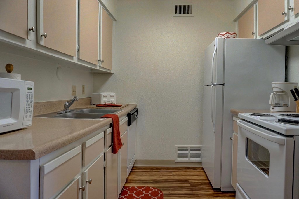 Kitchen at The View At Catalina Apartments in Tucson, AZ