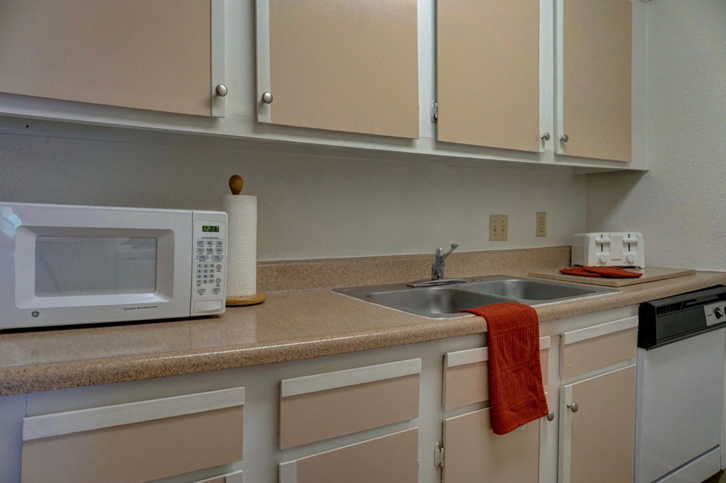 Kitchen at The View At Catalina Apartments in Tucson, AZ