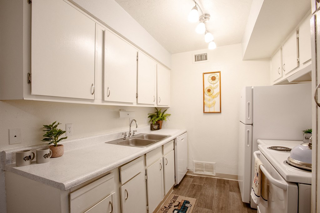 Kitchen at The View at Catalina Apartments in Tucson Arizona Dec