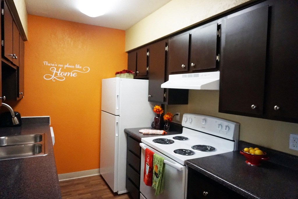 Kitchen at Villa Toscana Apartments in Phoenix Arizona 2020