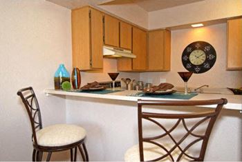 Breakfast bar at Acacia Pointe Apartments in Glendale AZ