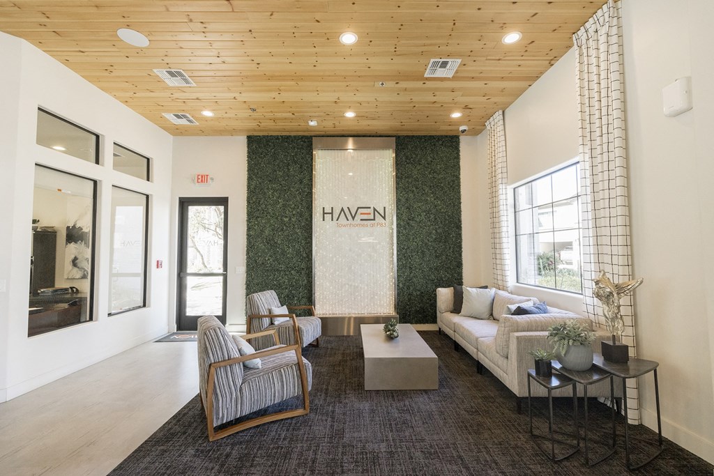 easing Office at Haven Townhomes at P83 in Peoria Arizona
