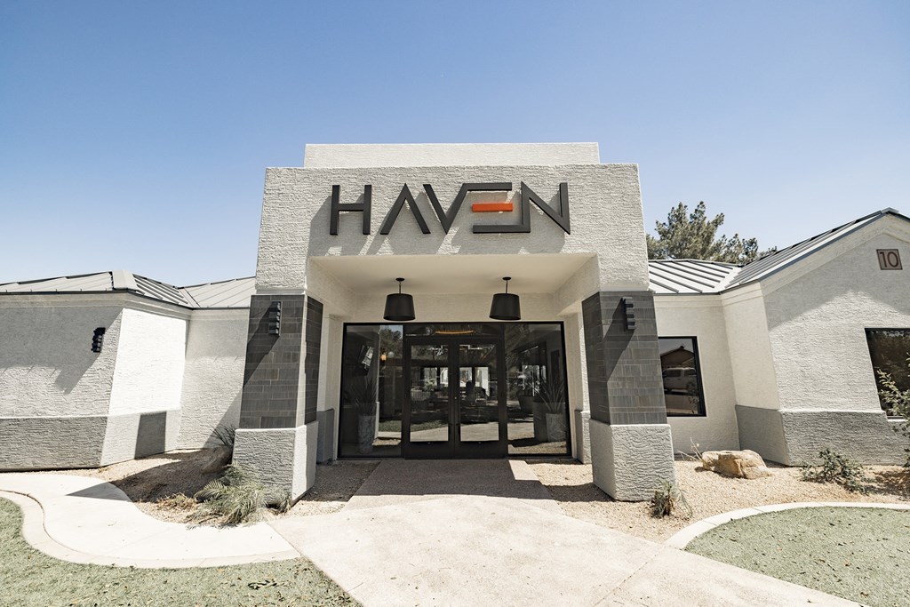 Leasing Office at Haven at Arrowhead Apartments in Glendale