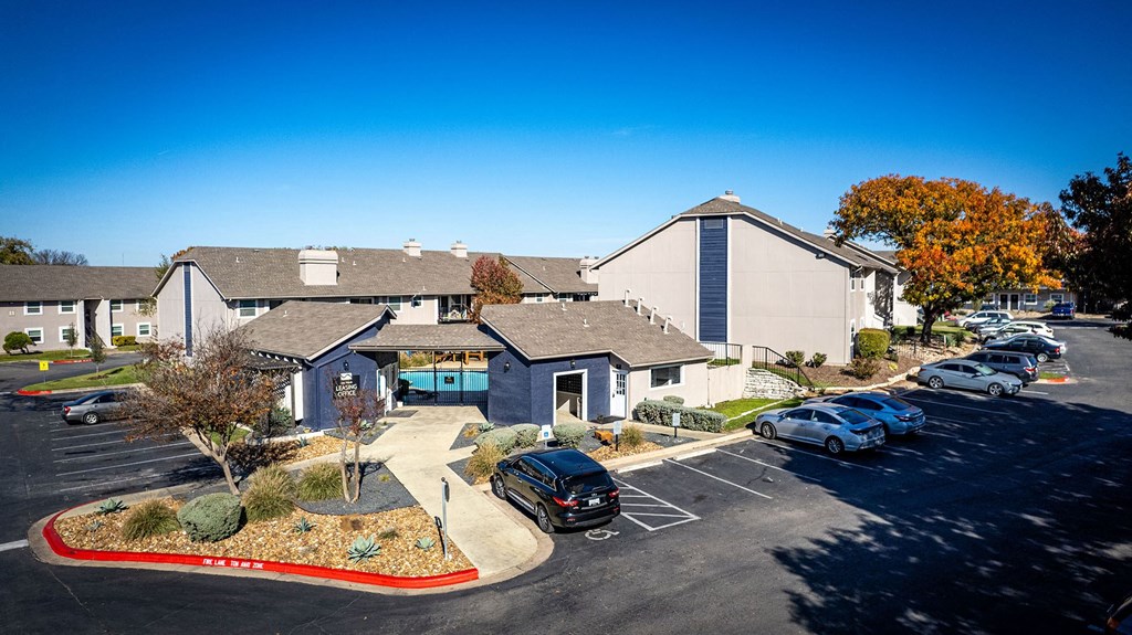 Leasing Office at The Villas at Quail Creek Apartment Homes in Austin Texas