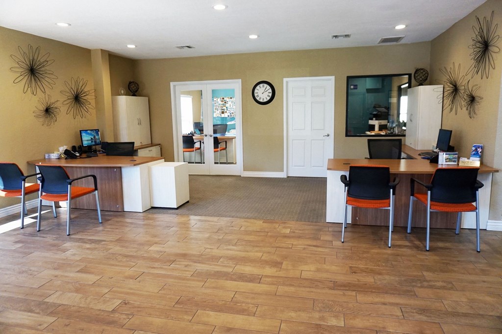 Leasing Office at Villa Toscana Apartments in Phoenix Arizona 2020
