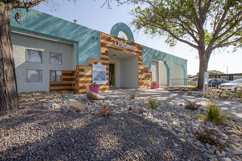 Leasing office Exterior and landscaping at Villas Del Cielo Aprartments in Albuquerque New Mexico October 2020