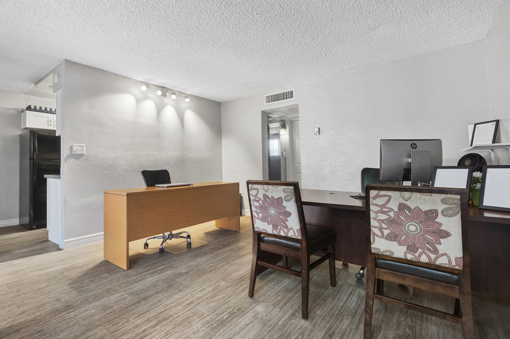Leasing office at Radius Apartments in Phoenix AZ Nov 2020