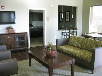 Living Room at Grandfamilies Place in Phoenix, AZ - Photo Gallery 2